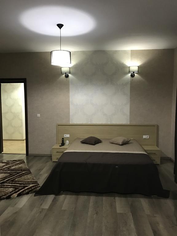 Pensiunea Luminita Târgu Jiu Εξωτερικό φωτογραφία