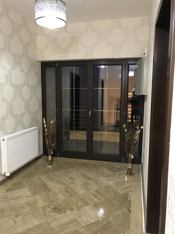Pensiunea Luminita Târgu Jiu Εξωτερικό φωτογραφία